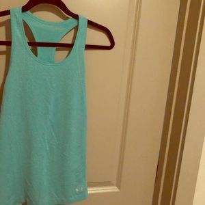 UA womens workout tank XS